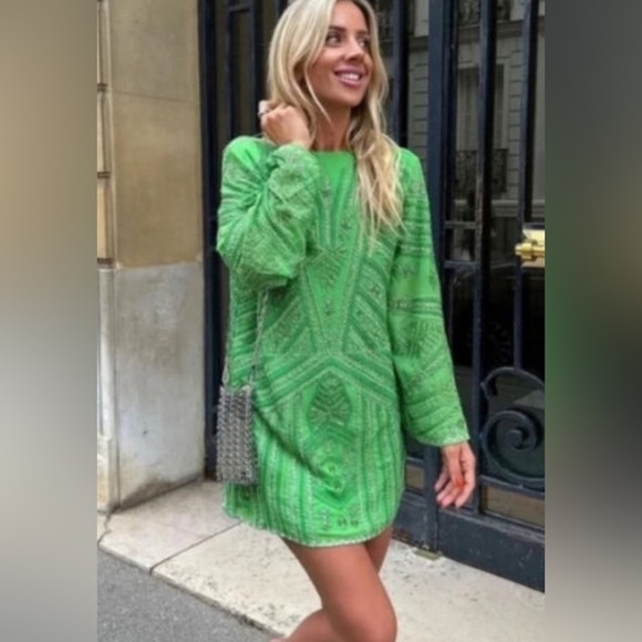 Zara Vibrant Green Long Sleeve sequined Dress - Picture 4 of 7